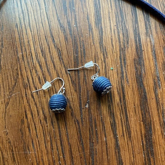 jewelry, necklace, earring, navy blue, coiled beads with suede cord - Picture 5 of 8